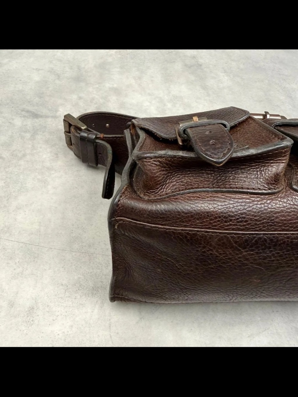 Mulberry Dark Brown Pebbled Leather Shoulder Bag with Buckle Pockets - Picture 7 of 15